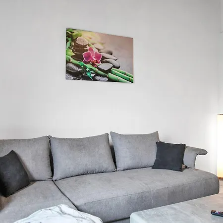 Zum Kreidesee Hemmoor-1 By Interhome Apartment *